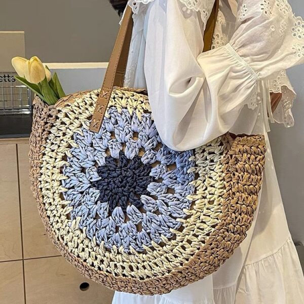 Paper rope hollow out colorful round plate grass woven bag casual beach bag one shoulder fashionable woven bag - Image 2