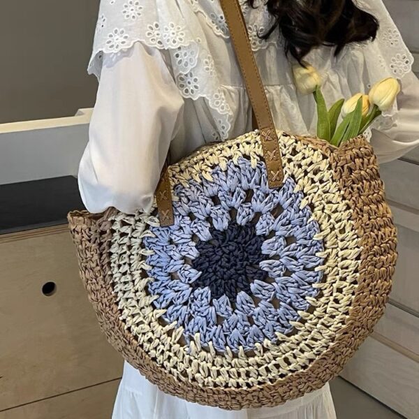 Paper rope hollow out colorful round plate grass woven bag casual beach bag one shoulder fashionable woven bag - Image 3